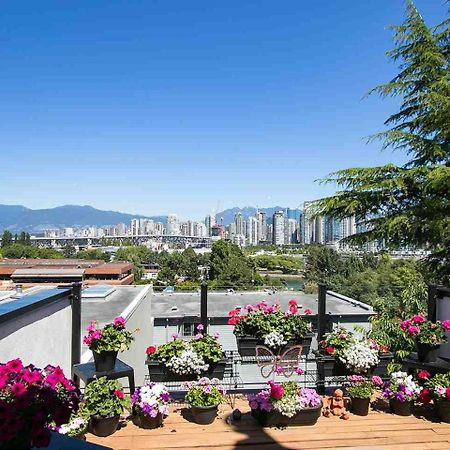 Billion Dollar Views In A Beautiful Fairview Slopes Heritage House Appartement Vancouver Buitenkant foto